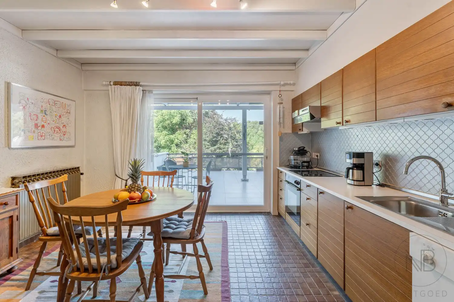 Uitzonderlijke groot duplex appartement met 4 slaapkamers! foto 8