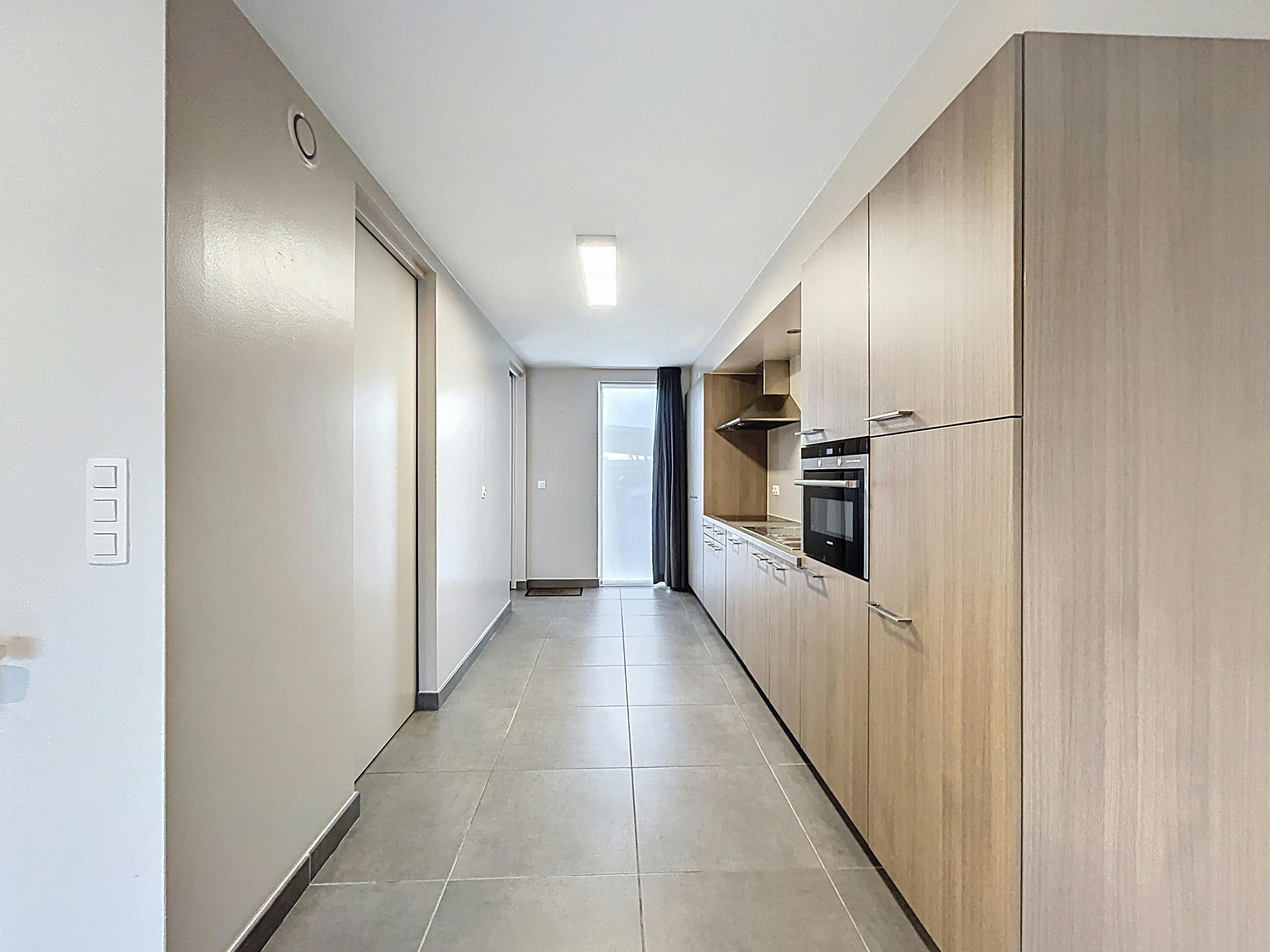 Half-open woning te huur in Heule foto 5