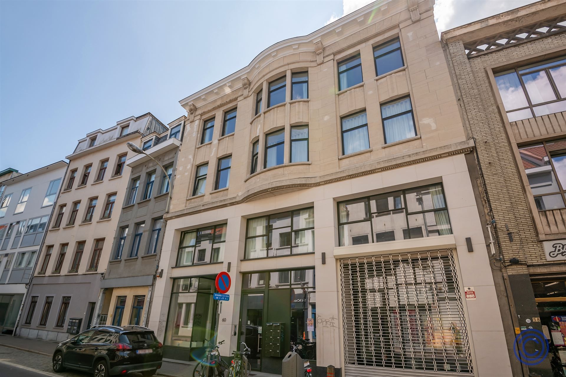 Trendy duplex penthouse ca. 130m² + dakterras ca. 50m² foto {{pictureIndex}}
