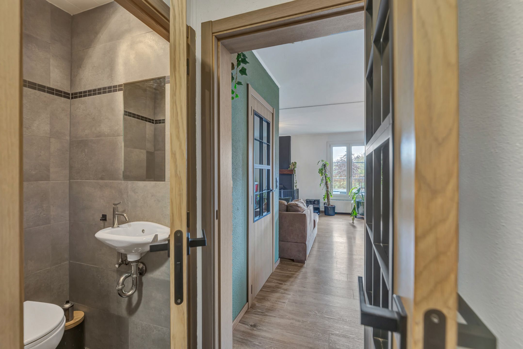 Gezellige woning met ruime tuin foto 9