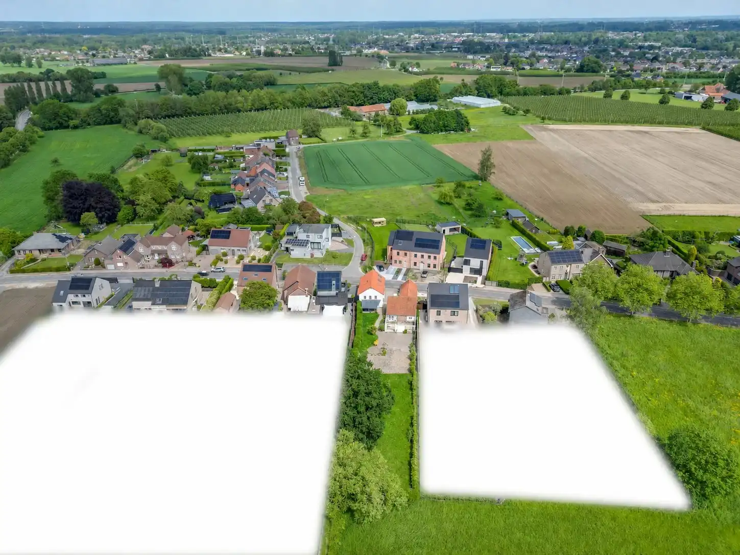 Knusse woning met bijgebouw foto 23