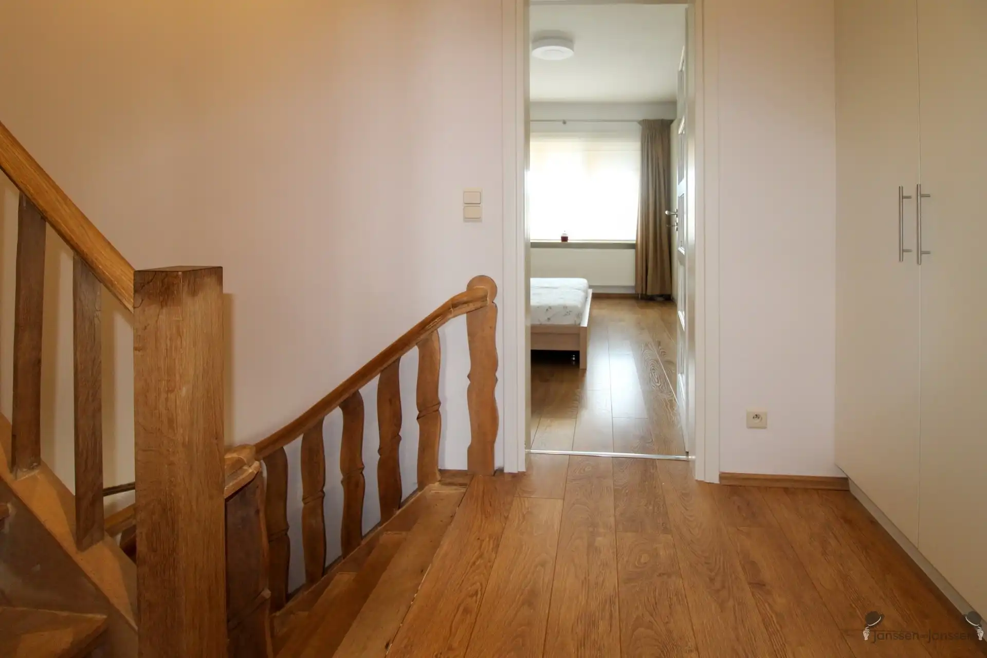 Woning met 4 slpks, 2 badk, centrum Broechem foto 17