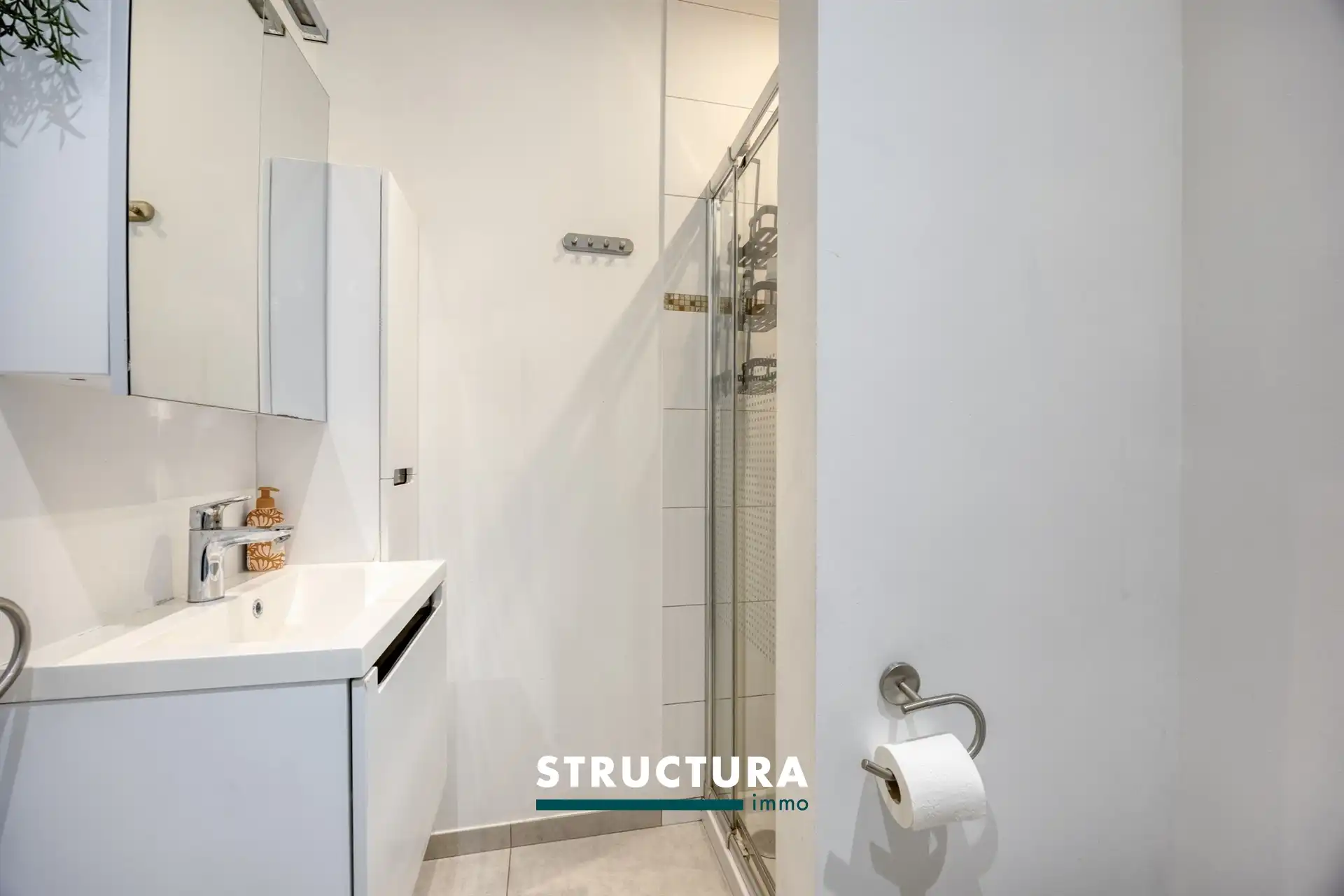 Gerenoveerd 2-kamerappartement met EPC B foto 11