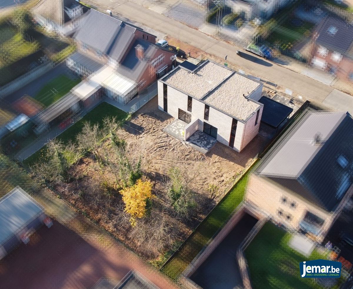 Prachtige nieuwbouwwoning met 3 slaapkamers, tuin en carport in het rustige Proosterbos! foto 2