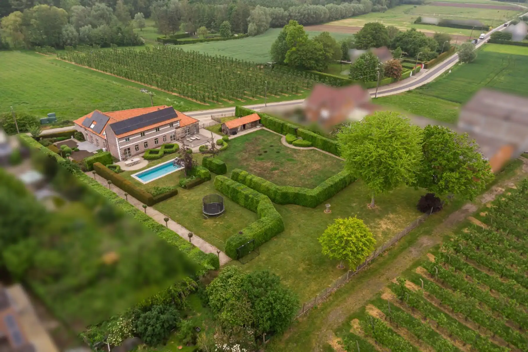 Hoofdfoto van de publicatie: Karaktervolle hoeve met B&B op 30+ are
