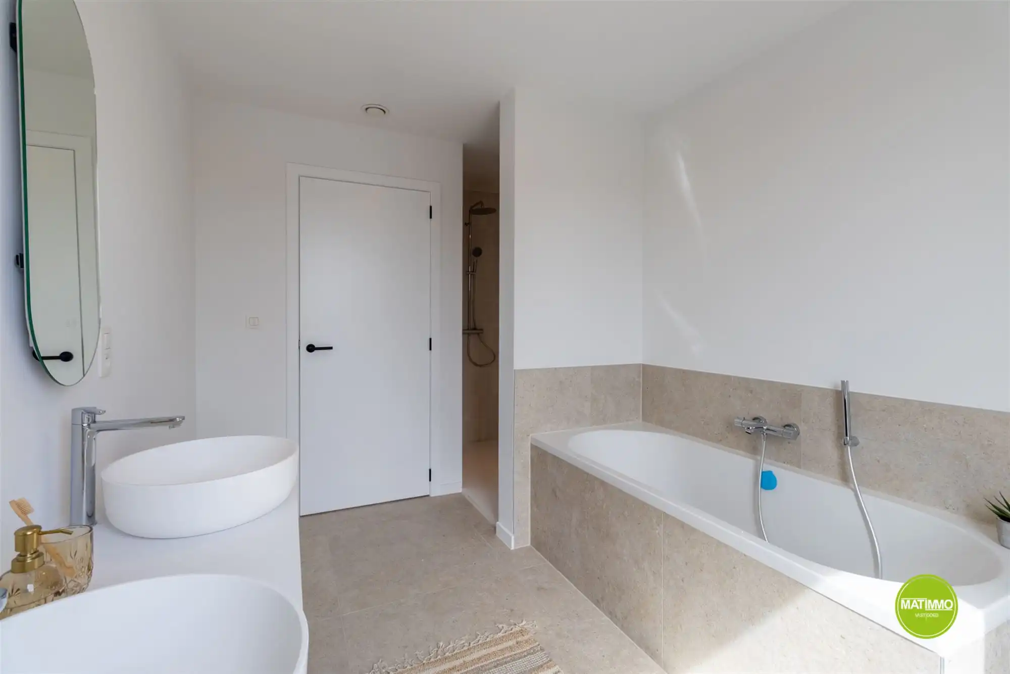 Moderne BEN-nieuwbouwwoning met topafwerking  foto 19