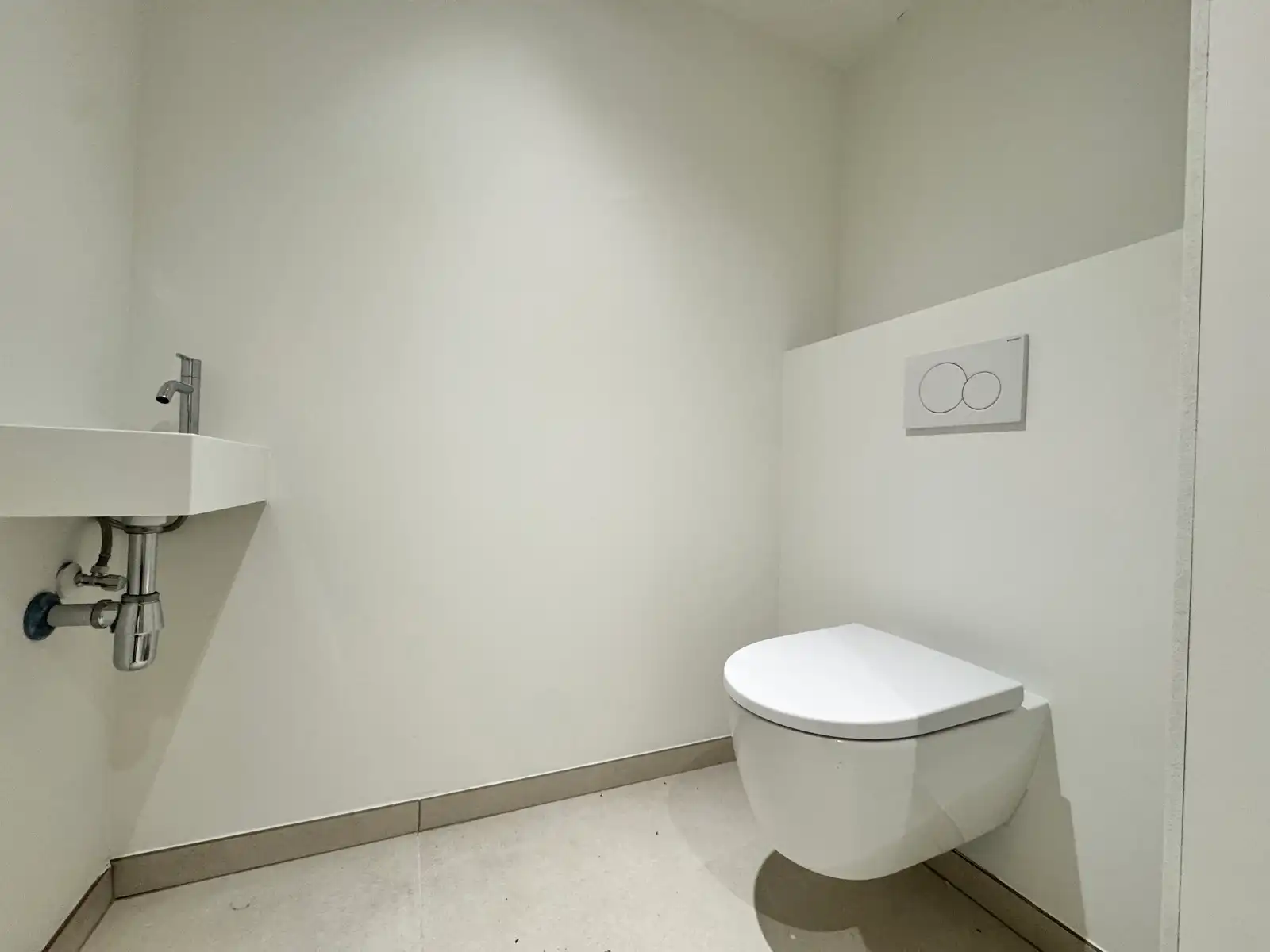 Instapklaar handelspand op toplocatie in hartje Antwerpen foto 11