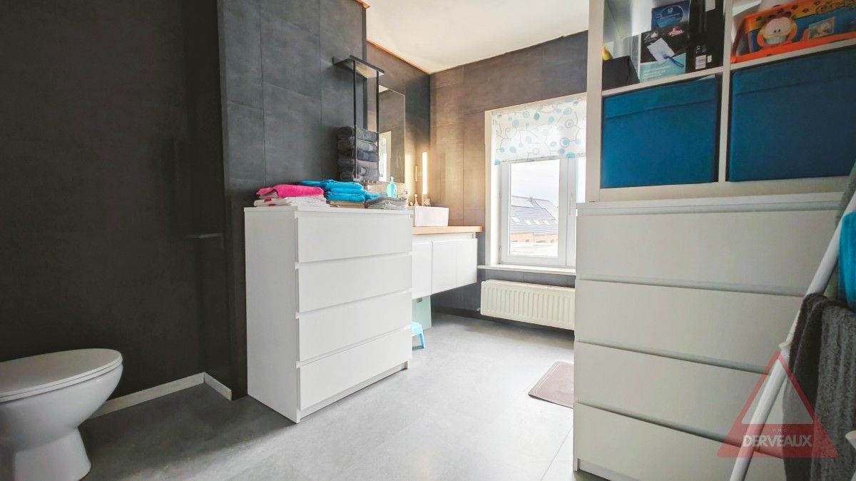 Zonnebeke – Energiezuinige, centraal gelegen woning met 4 slaapkamers foto 16