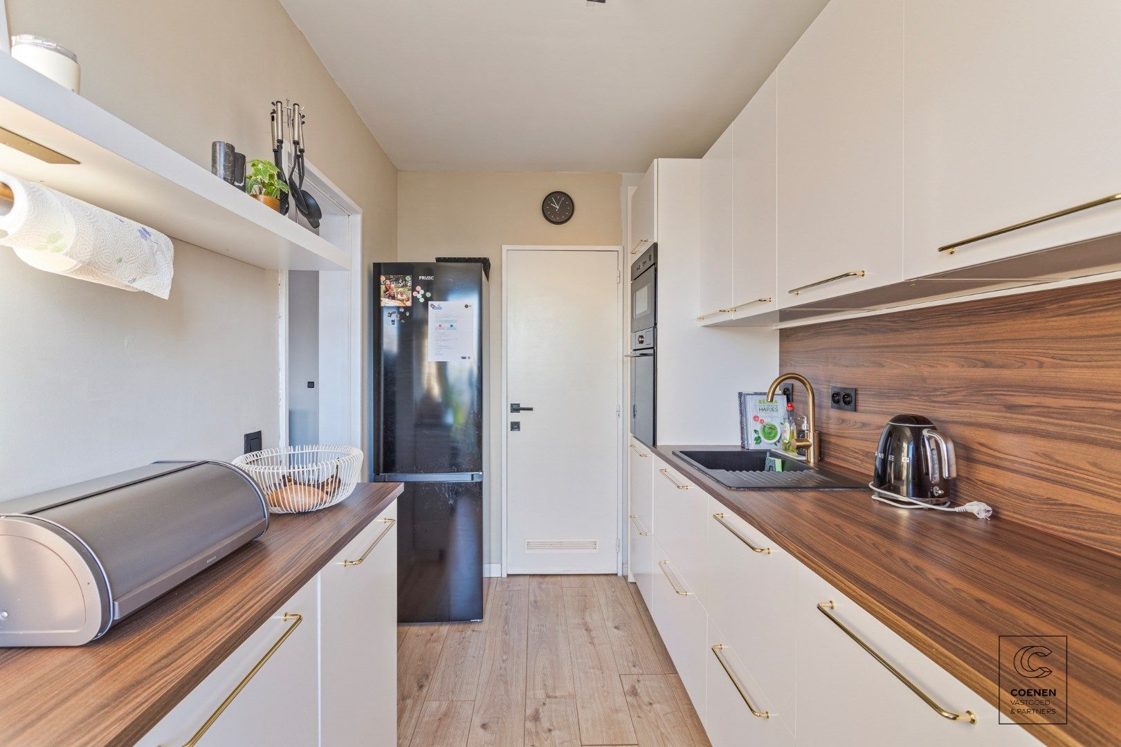 Prachtig, ruim appartement met bew. opp. van 101m² en 3 slaapkamers te Ekeren! foto 8