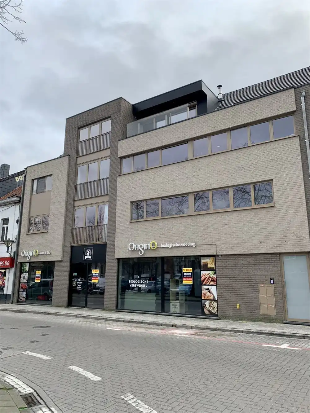 INSTAPKLAAR ENERGIEZUINIG COMMERCIEEL GELIJKVLOERS 390 M2  OP ZICHTLOCATIE HOUTMARKT foto 12