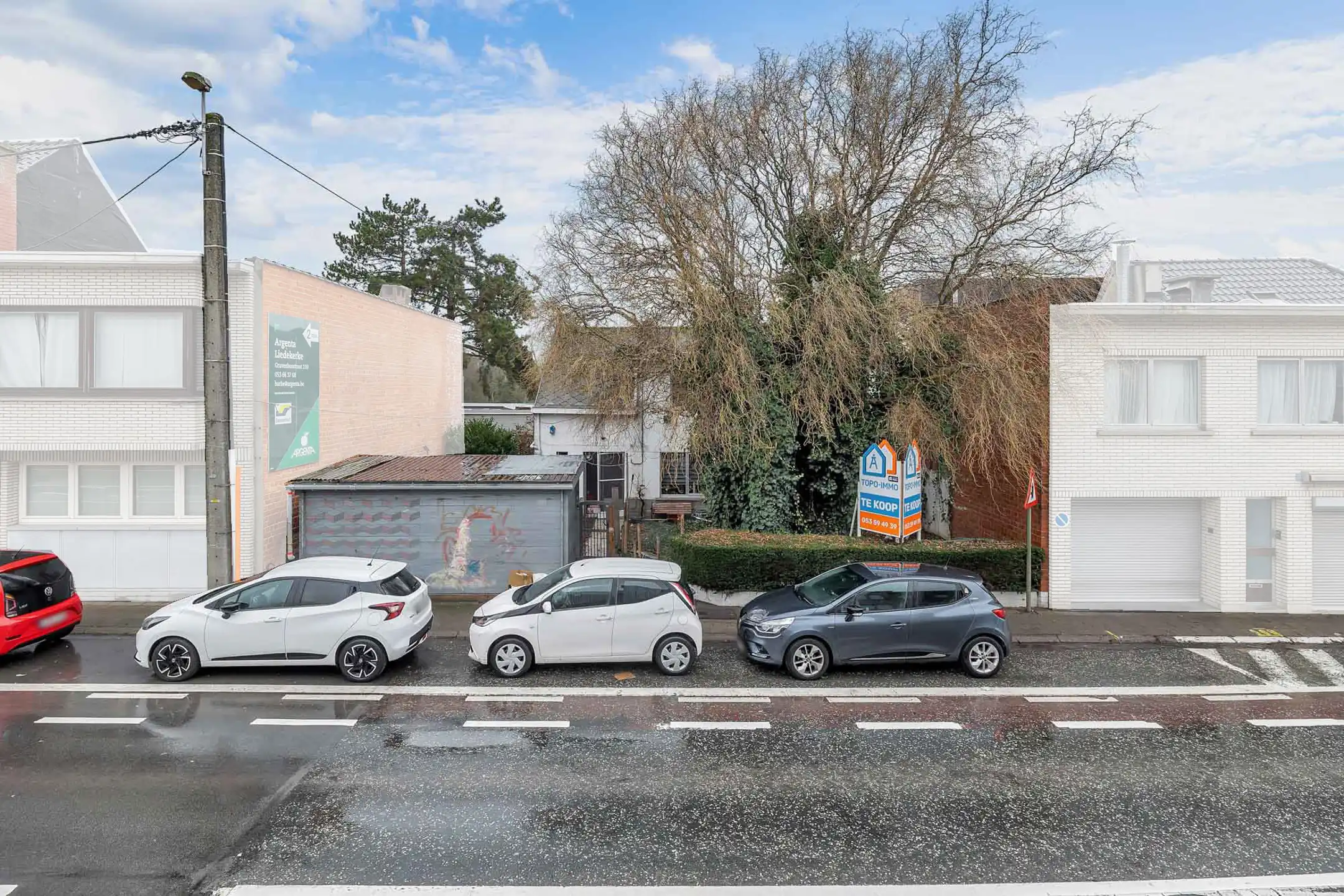 Te renoveren woning met tuin op commerciële ligging foto 2