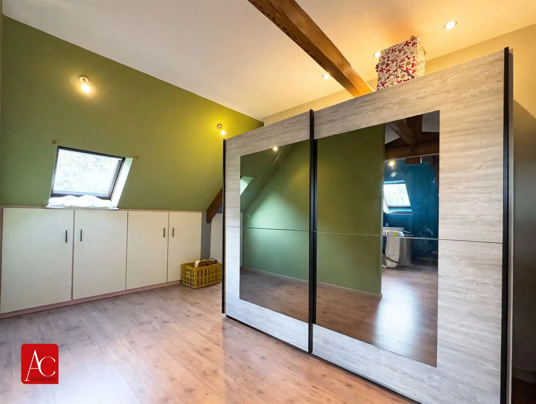 Woning met 5 slaapkamers en terras  foto 28