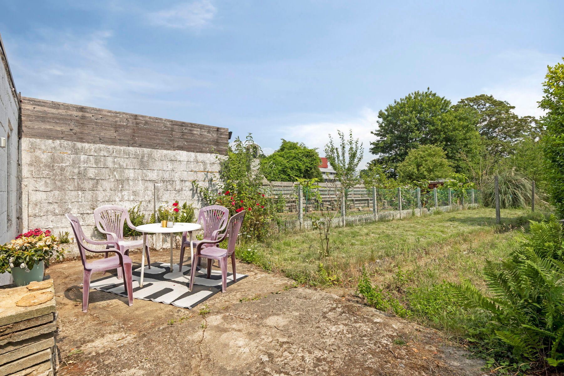Charmante woning met naastgelegen bouwgrond foto 21