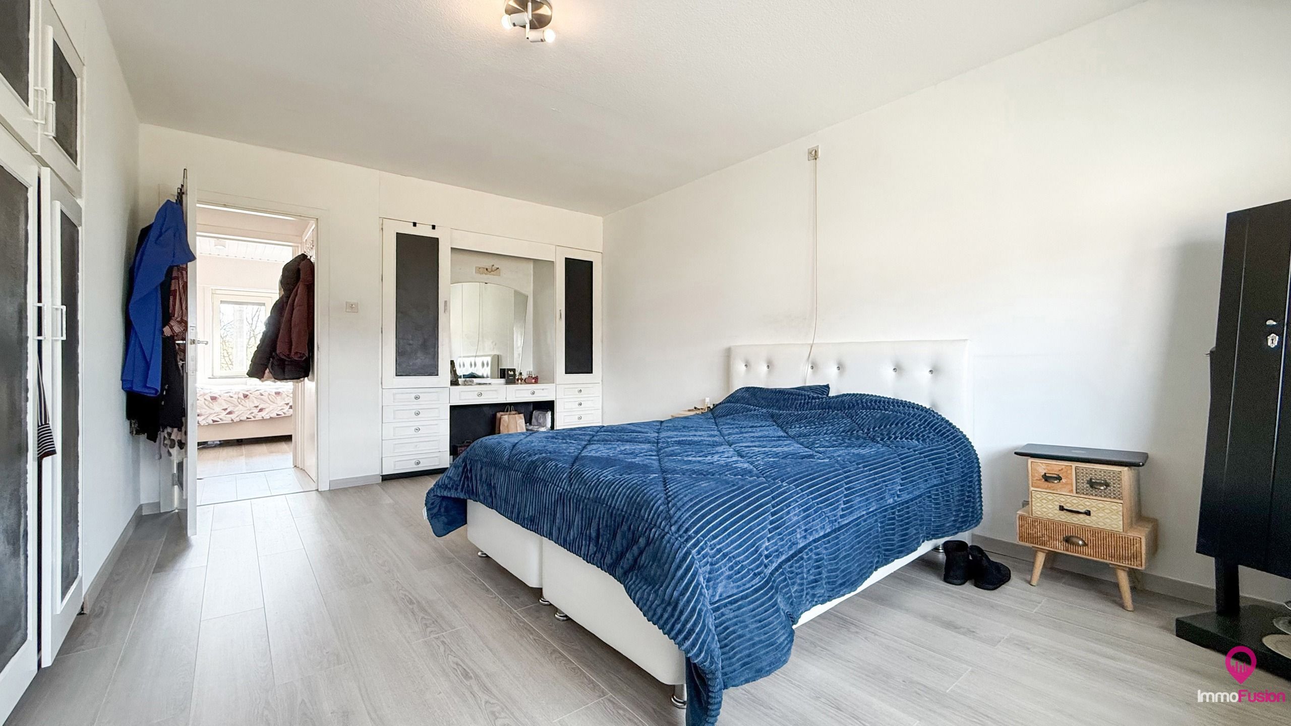 Instapklare woning met 6 slaapkamers in Heusden-Zolder! foto 26