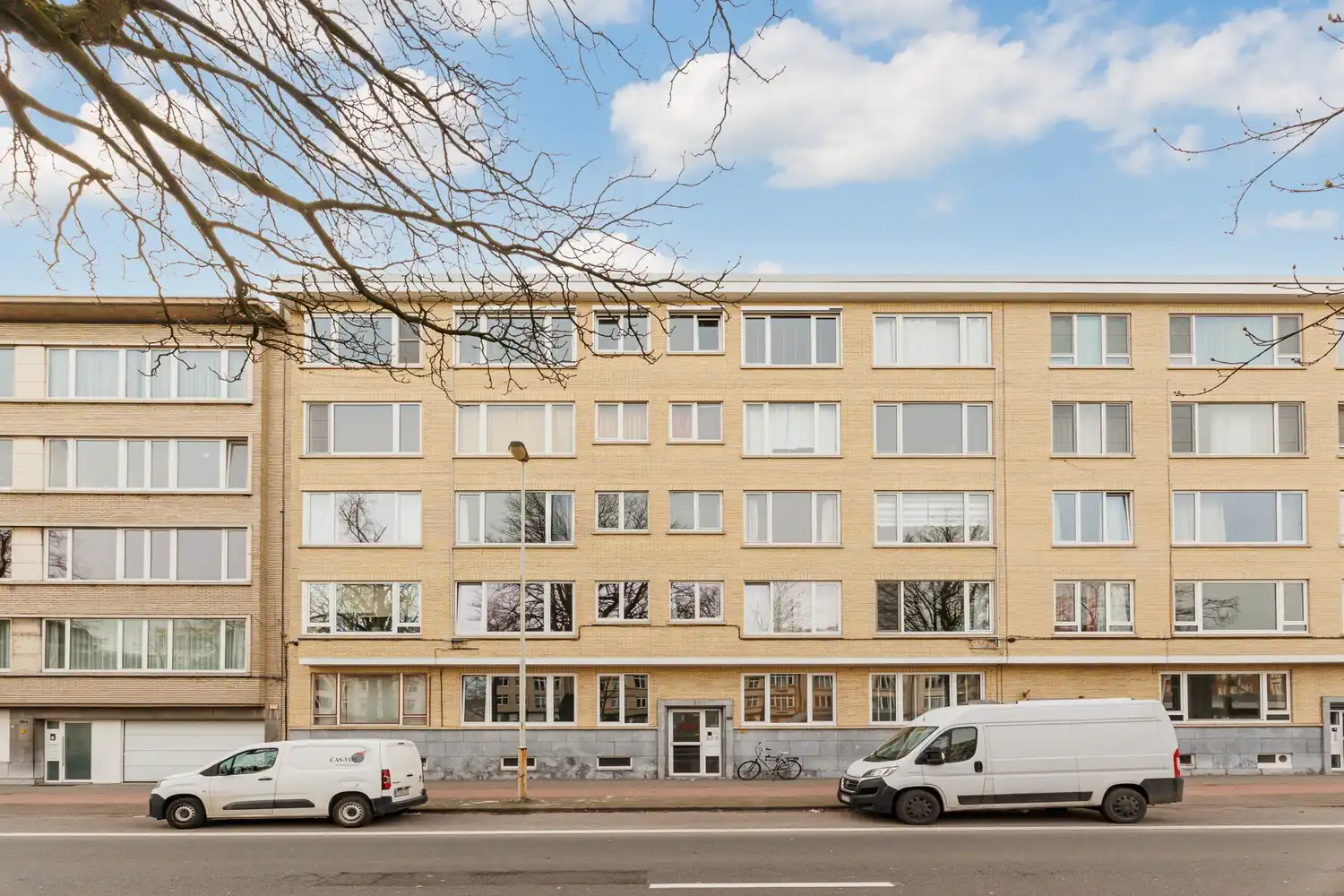 Instapklaar appartement met terras en 2 slaapkamers (ca. 90 m²). foto 19
