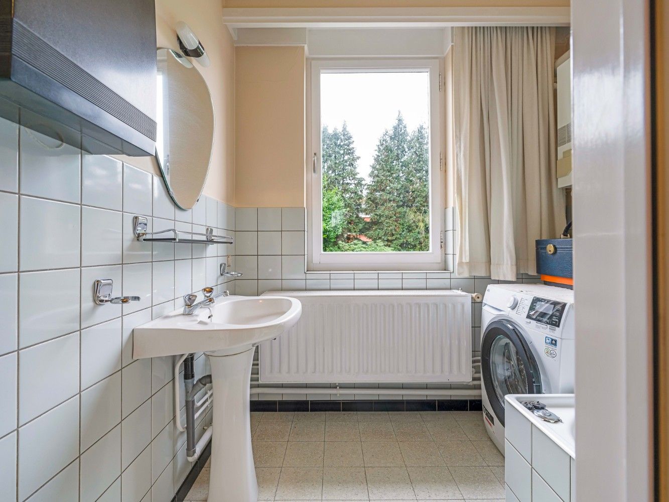 Licht op te frissen woning met 3 slpk. en tuin foto 18