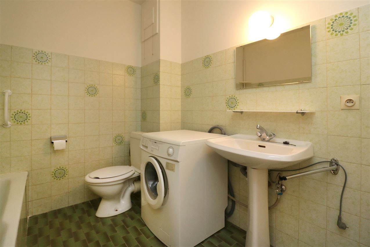 Centraal gelegen app met 2 slpk.en garagebox foto 18