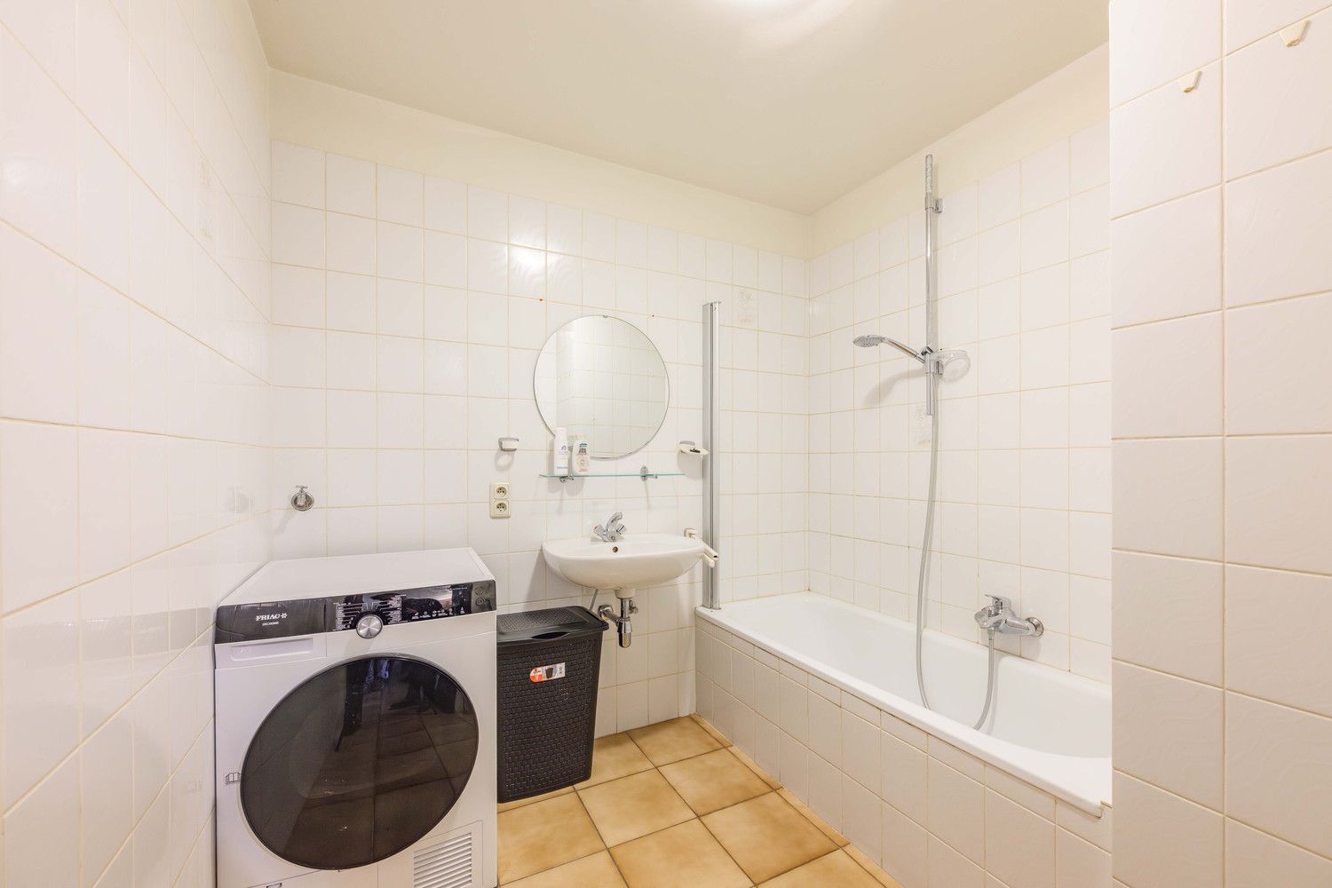 Gelijkvloers appartement in "Residentie Hof ter Leie" te Harelbeke. foto 13