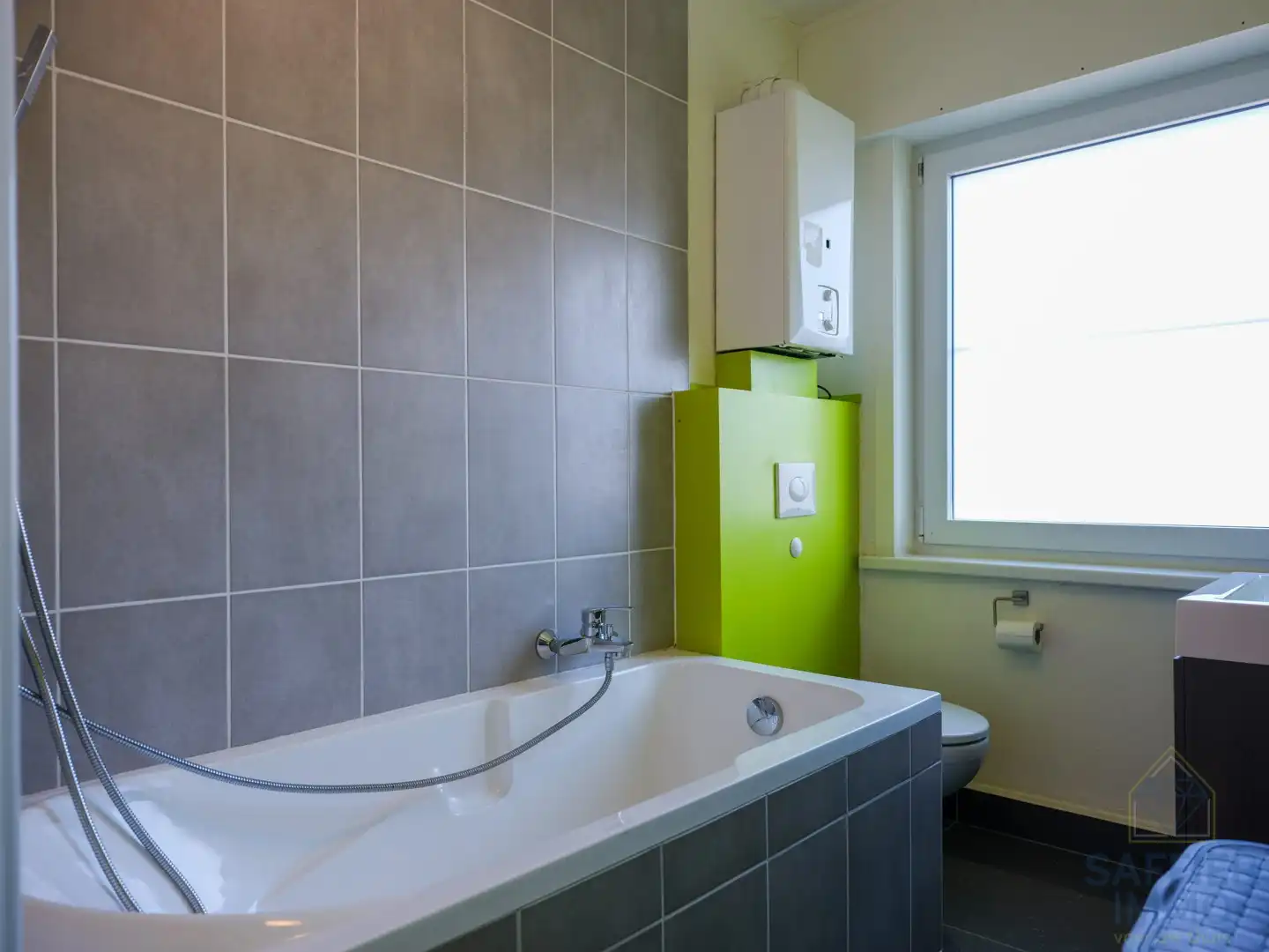 Instapklare halfopen woning te koop in Ingelmunster foto 17