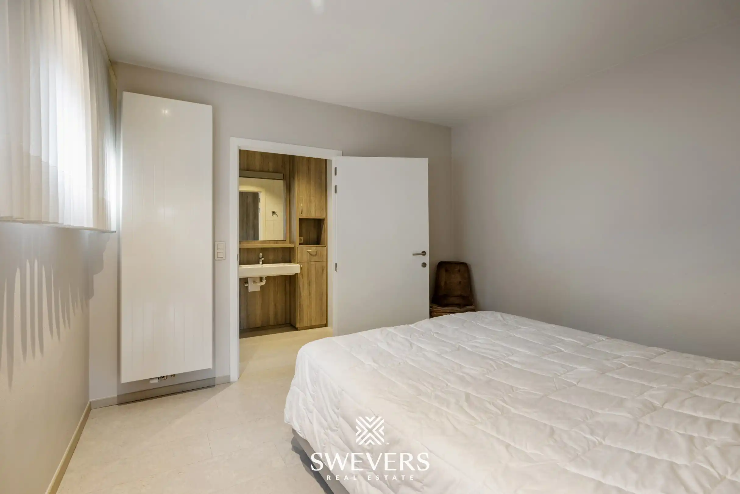 Leuke gezinswoning (4 slpk) met veel potentieel op zonovergoten perceel van 15a 84ca in doodlopende straat te Boekt foto 12