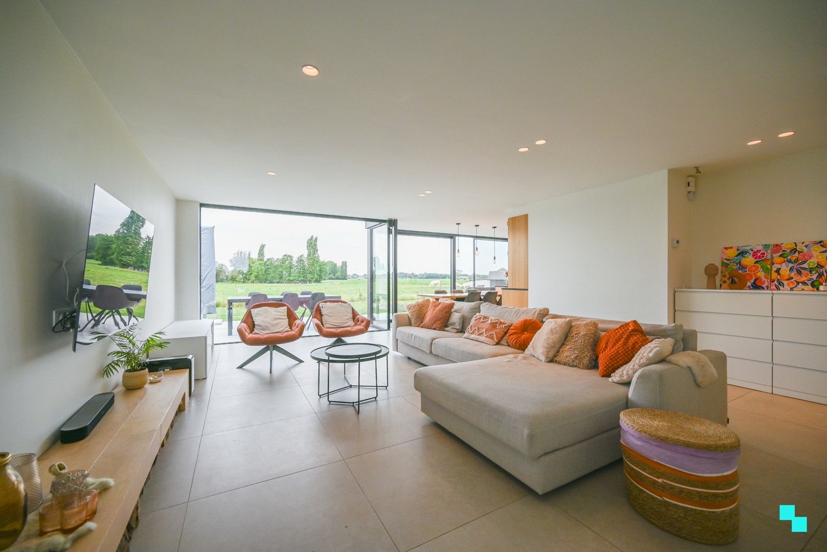 Energiezuinige bungalowwoning met landelijk verzicht in Kuurne! foto 4
