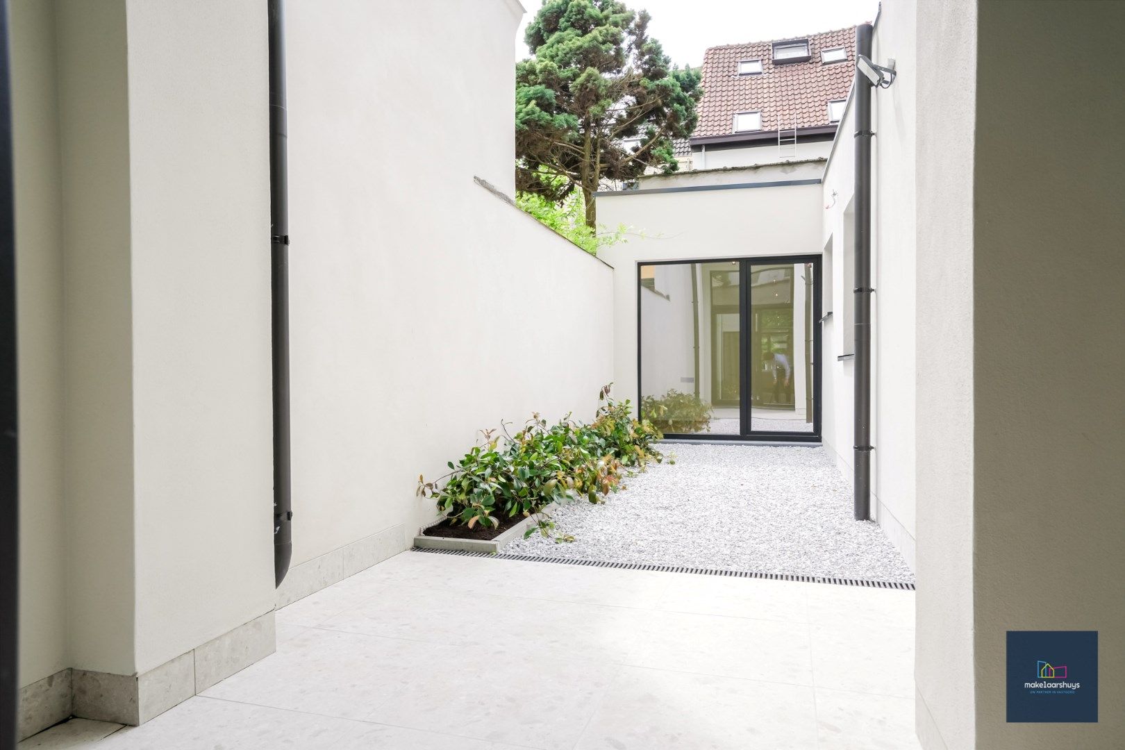 Nieuw 2 slaapkamerappartement  met praktijkmogelijkheden  foto 18
