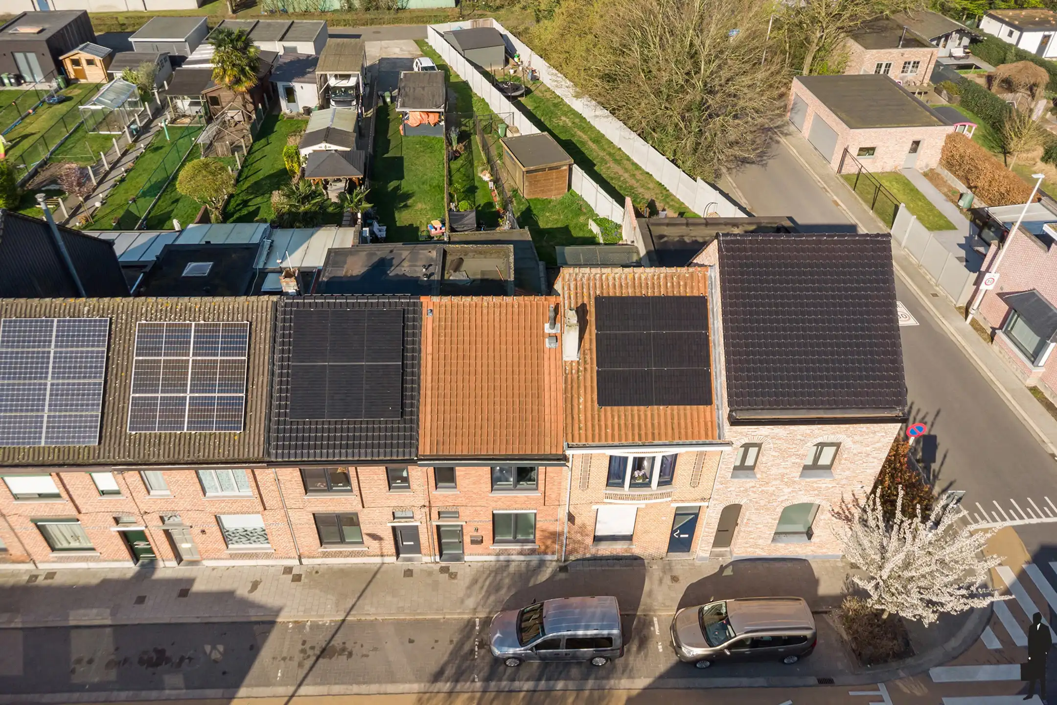 Instapklare woning met 3 slpk &  tuin met achteruitweg foto 15