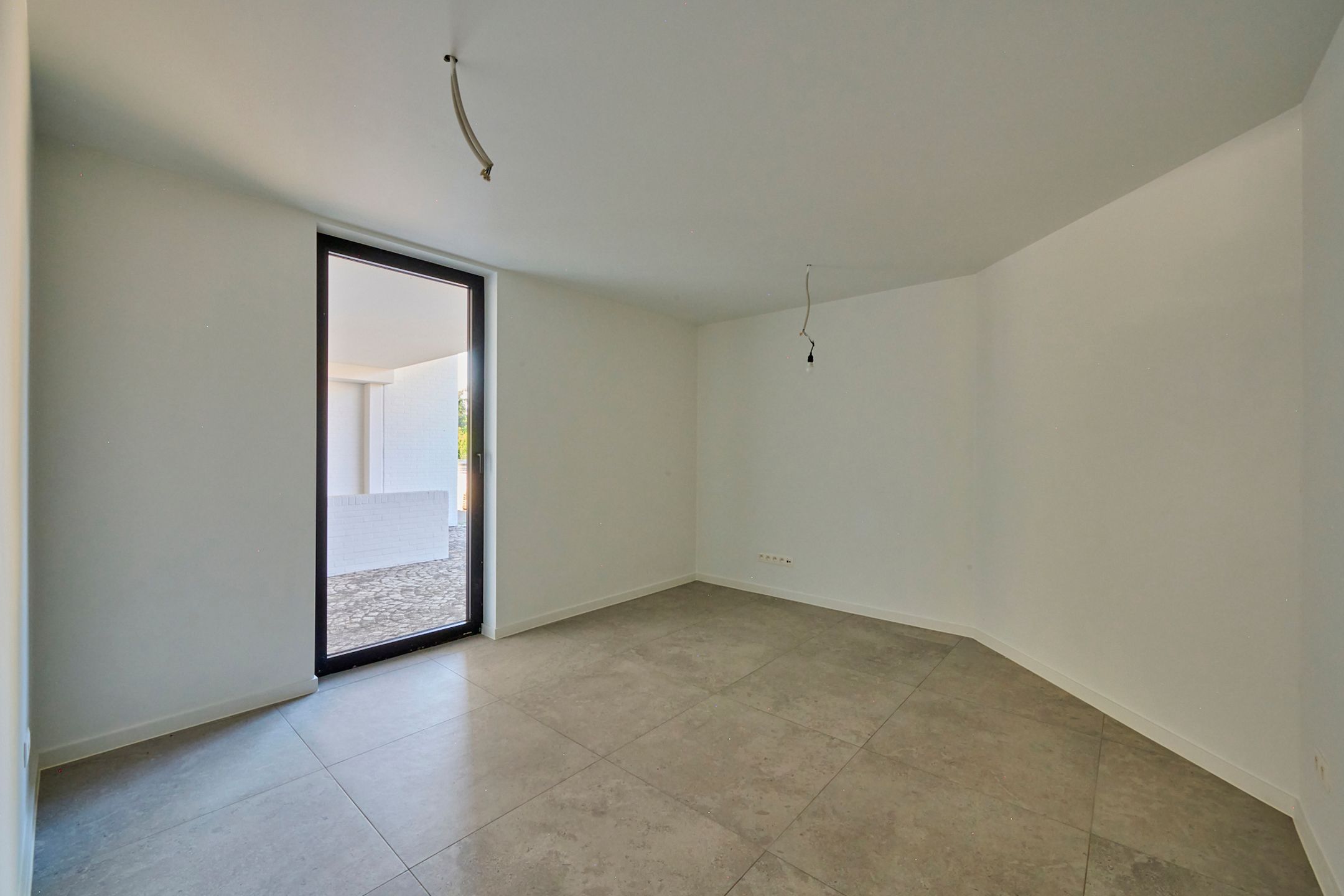 Volledig gerenoveerd glv appartement van 120m² + tuin foto 5