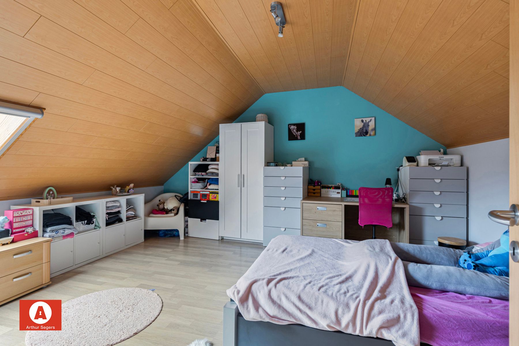 Ruime woning met handelsruimte op topligging in Malderen  foto 15