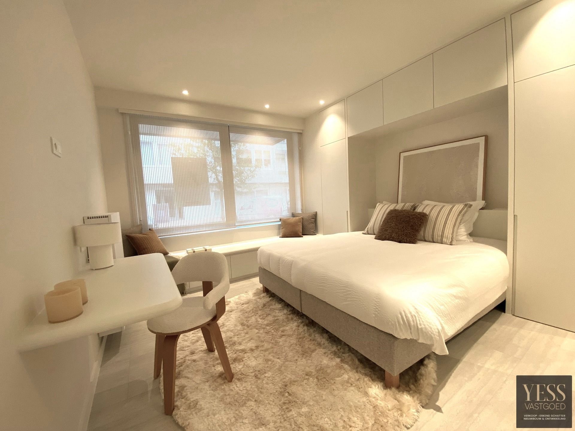 Exclusief gerenoveerd gelijkvloers appartement in Knokke! foto 14