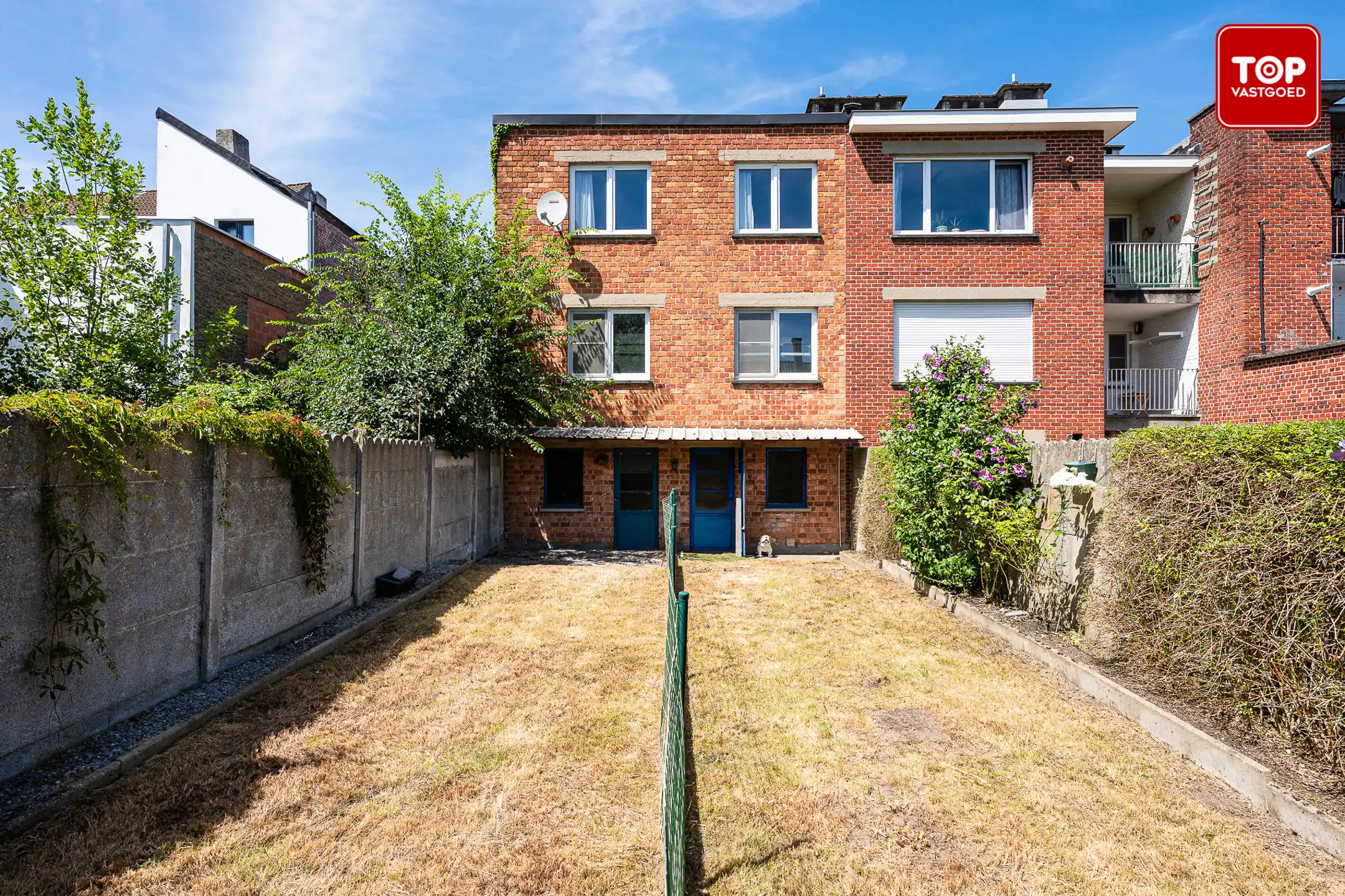 Hoofdfoto van de publicatie: Ruim appartement met garage en tuin op toplocatie 