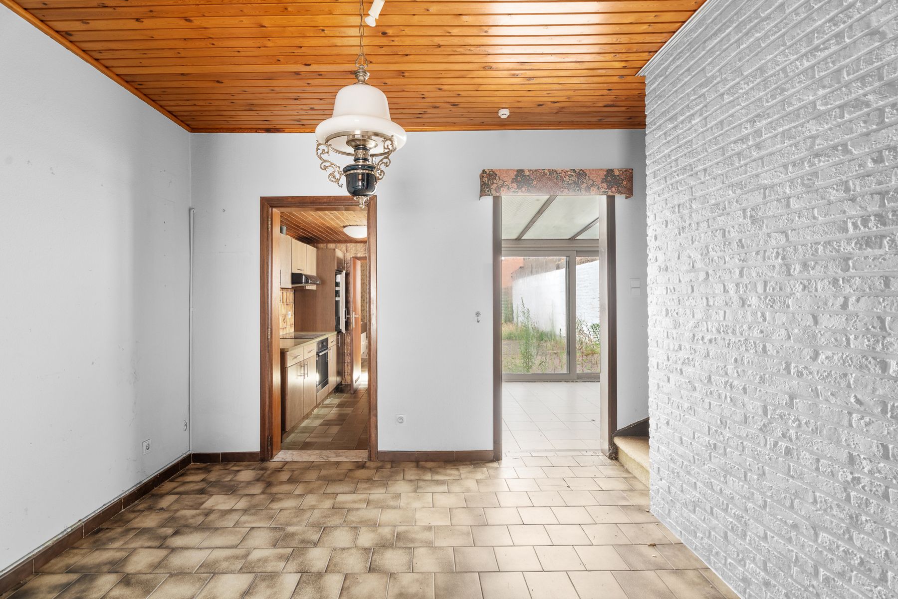 Geheel te renoveren woning nabij centrum Heusden foto 7