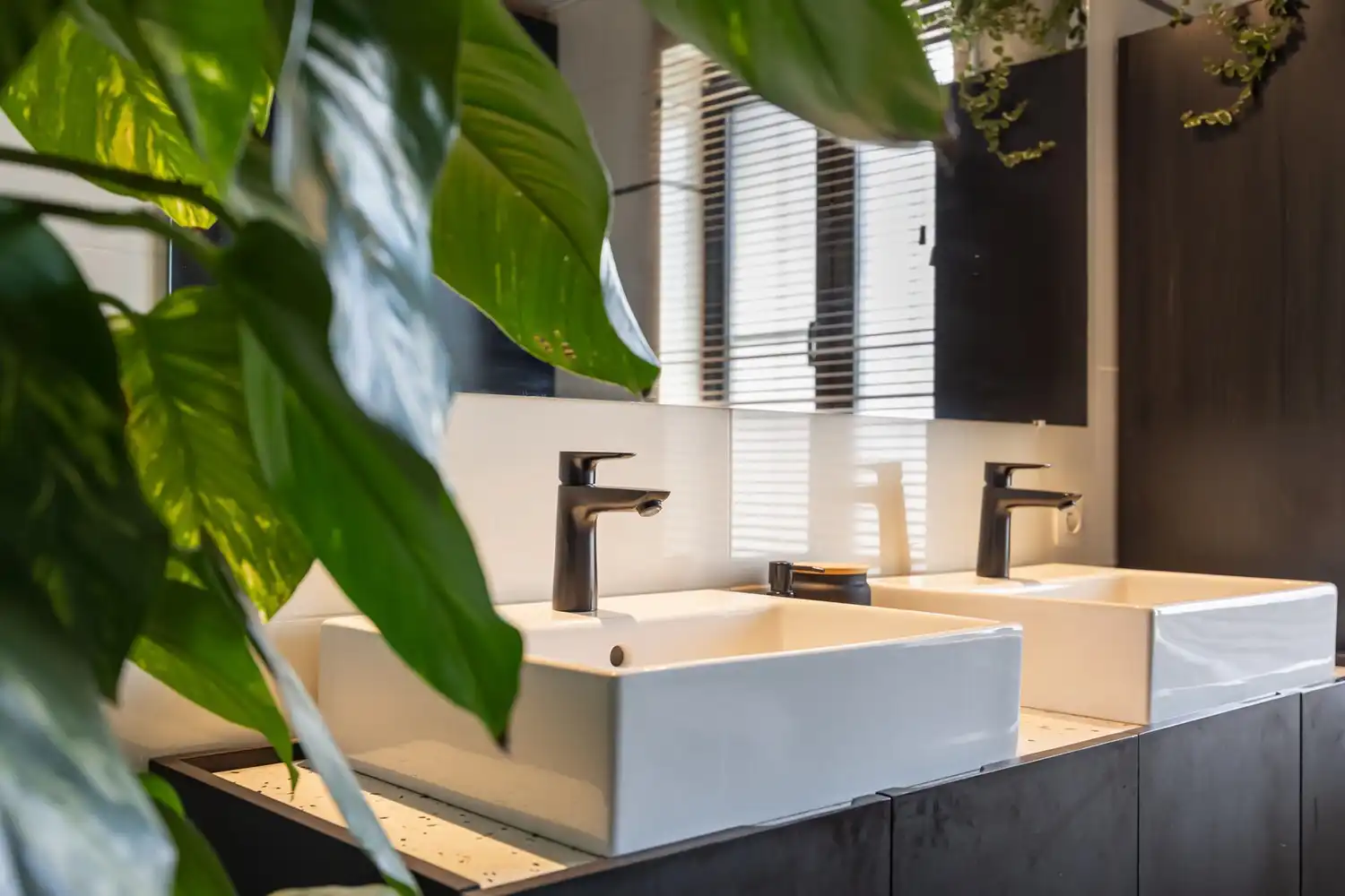 Karaktervolle ruime burgerwoning foto 15