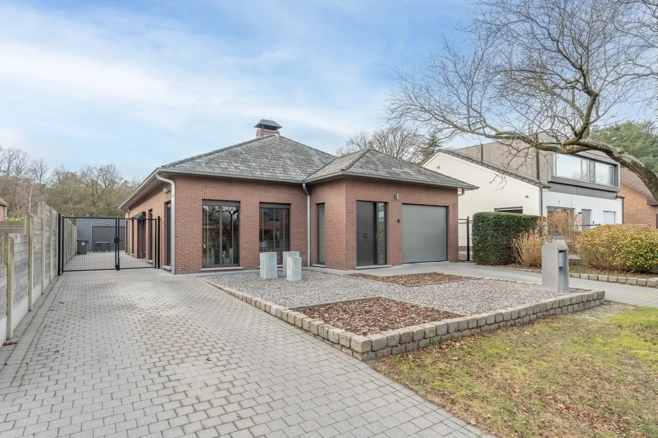 Gunstig gelegen laagbouwwoning met 3 slpks te Vosselaar foto {{pictureIndex}}