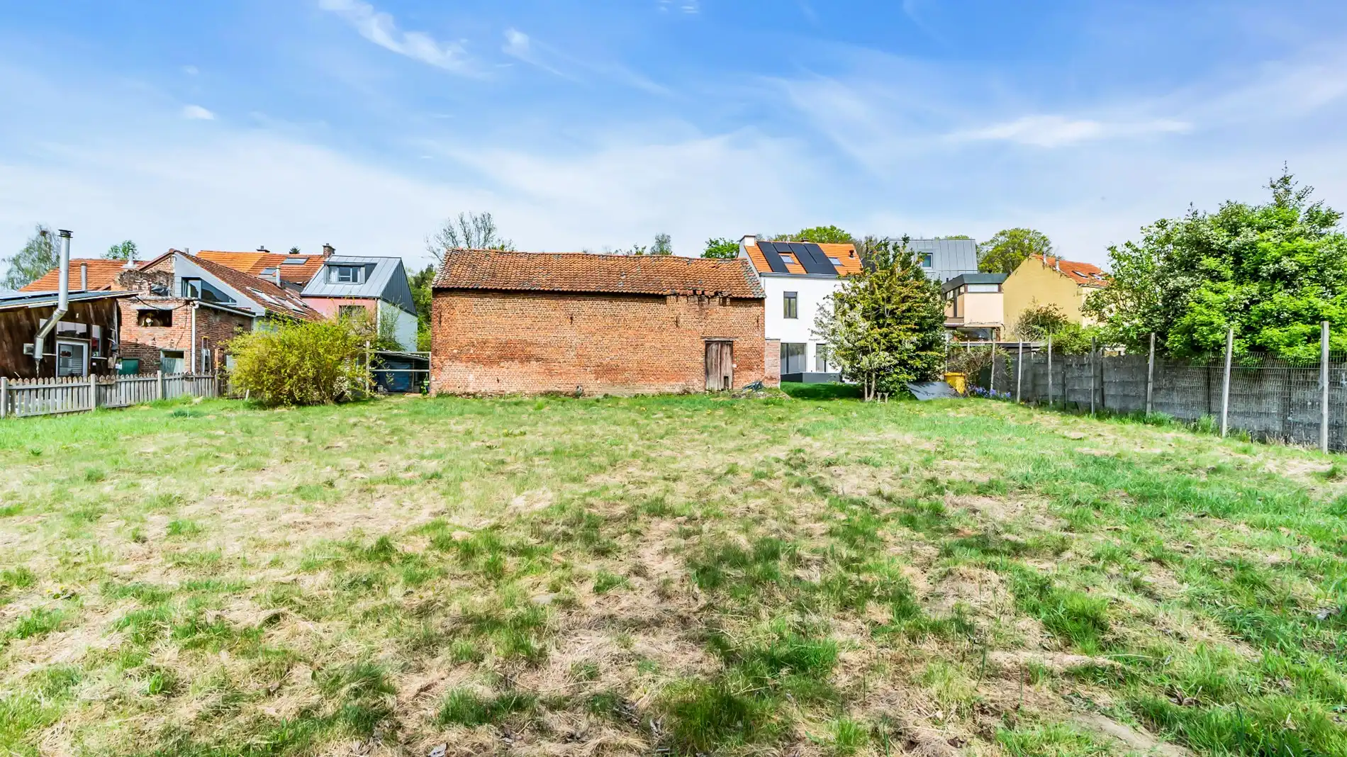 LINDEN (grens Kessel-Lo) groot huis met grote tuin foto 20