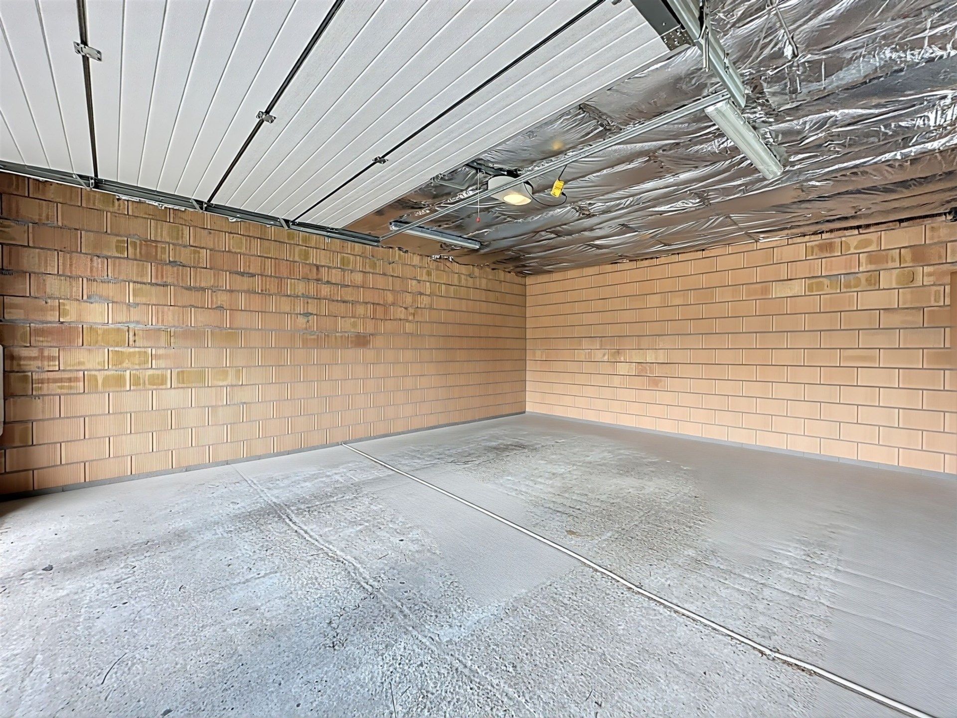 Instapklare woning met 4 slp en garage op perceel van 785m² foto 13