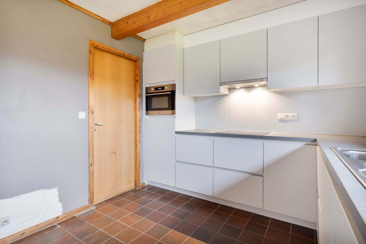 Rustig gelegen te renoveren OB met 3 slks en garage op 612m2! foto 11