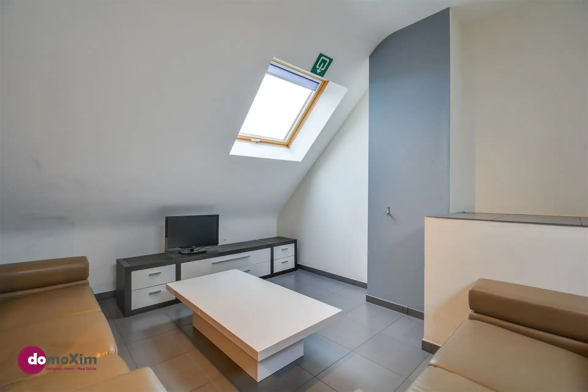 Moderne gemeubelde studio, geschikt voor twee personen, in het centrum van Leuven foto 3