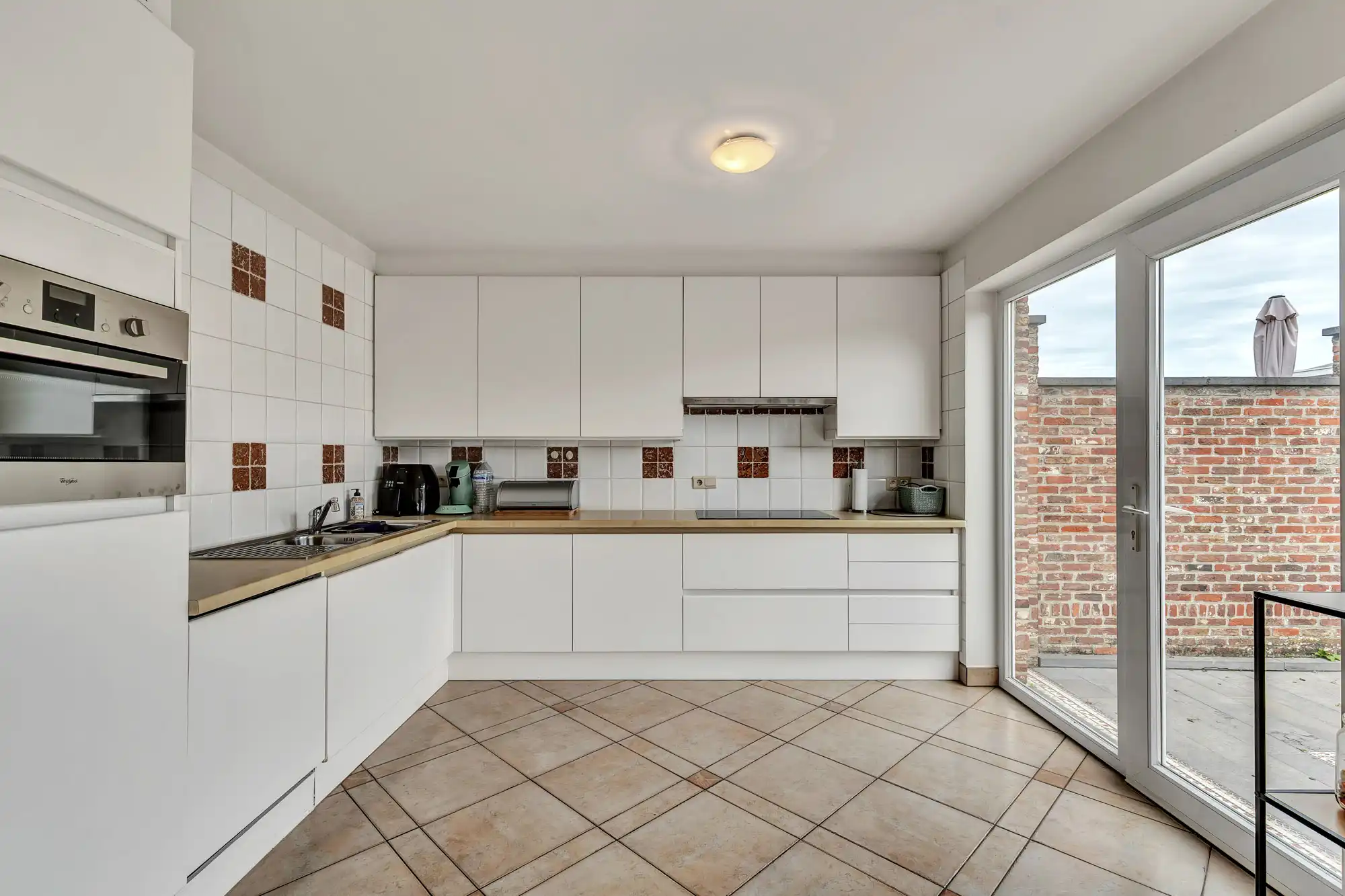 Ruim gelijkvloers appartement met tuin en garage in Deinze foto 6