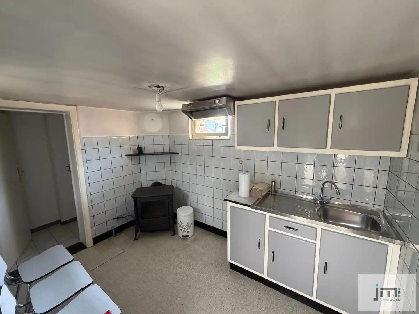 Rustig gelegen halfopen woning foto 6