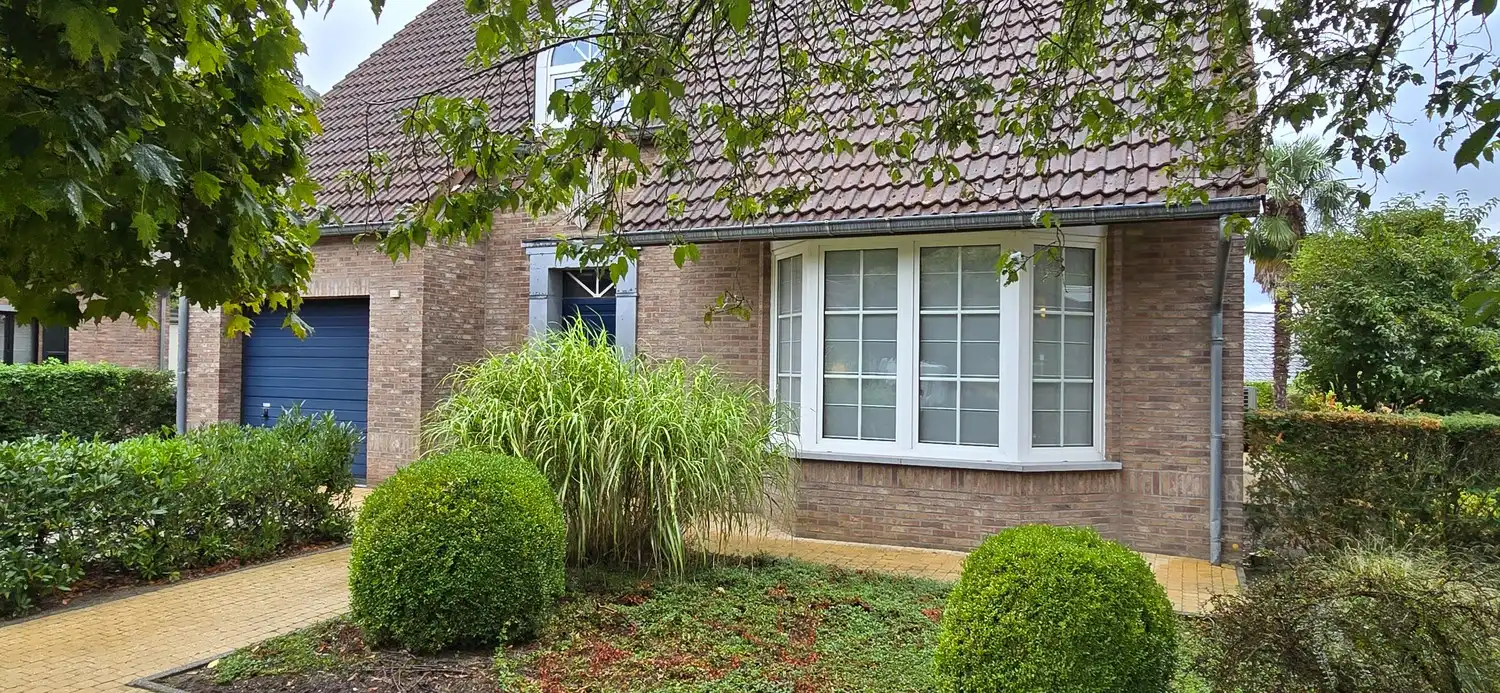 Huis te koop foto {{pictureIndex}}