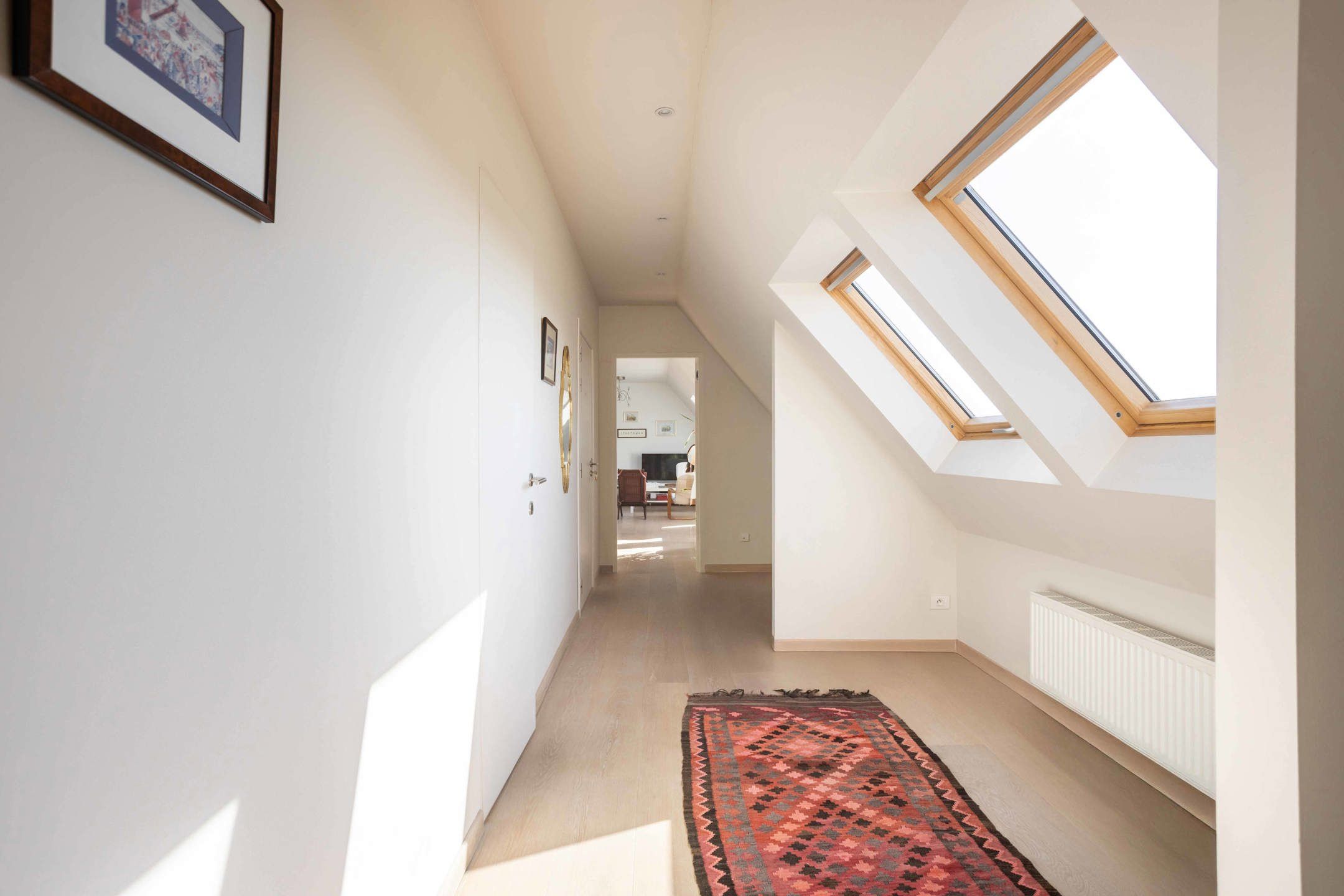 Ruim en lichtrijk 2-slpk appartement te koop met garagebox foto 7