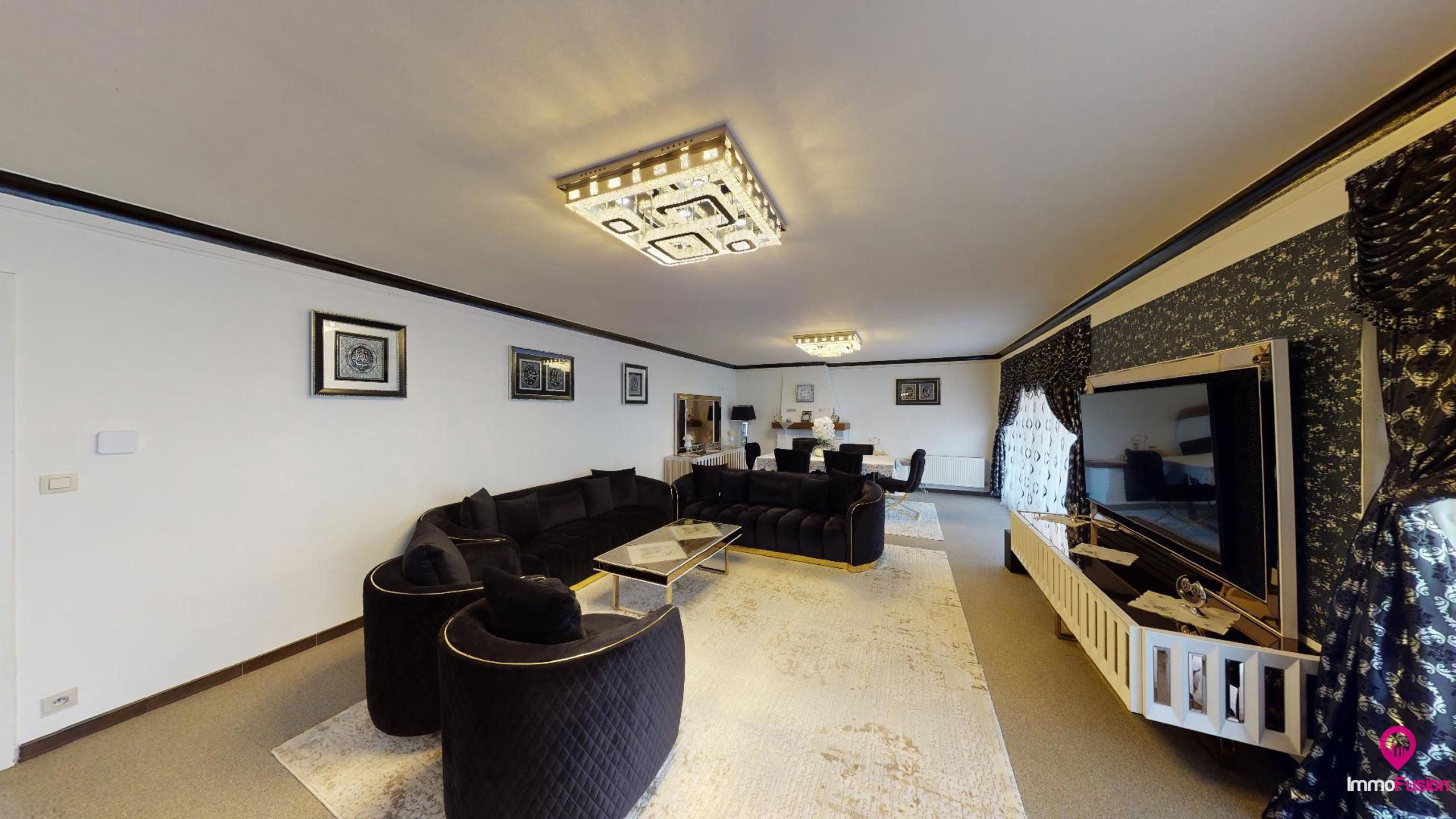 Riant handelspand met apart appartement + parking op toplocatie! foto 7