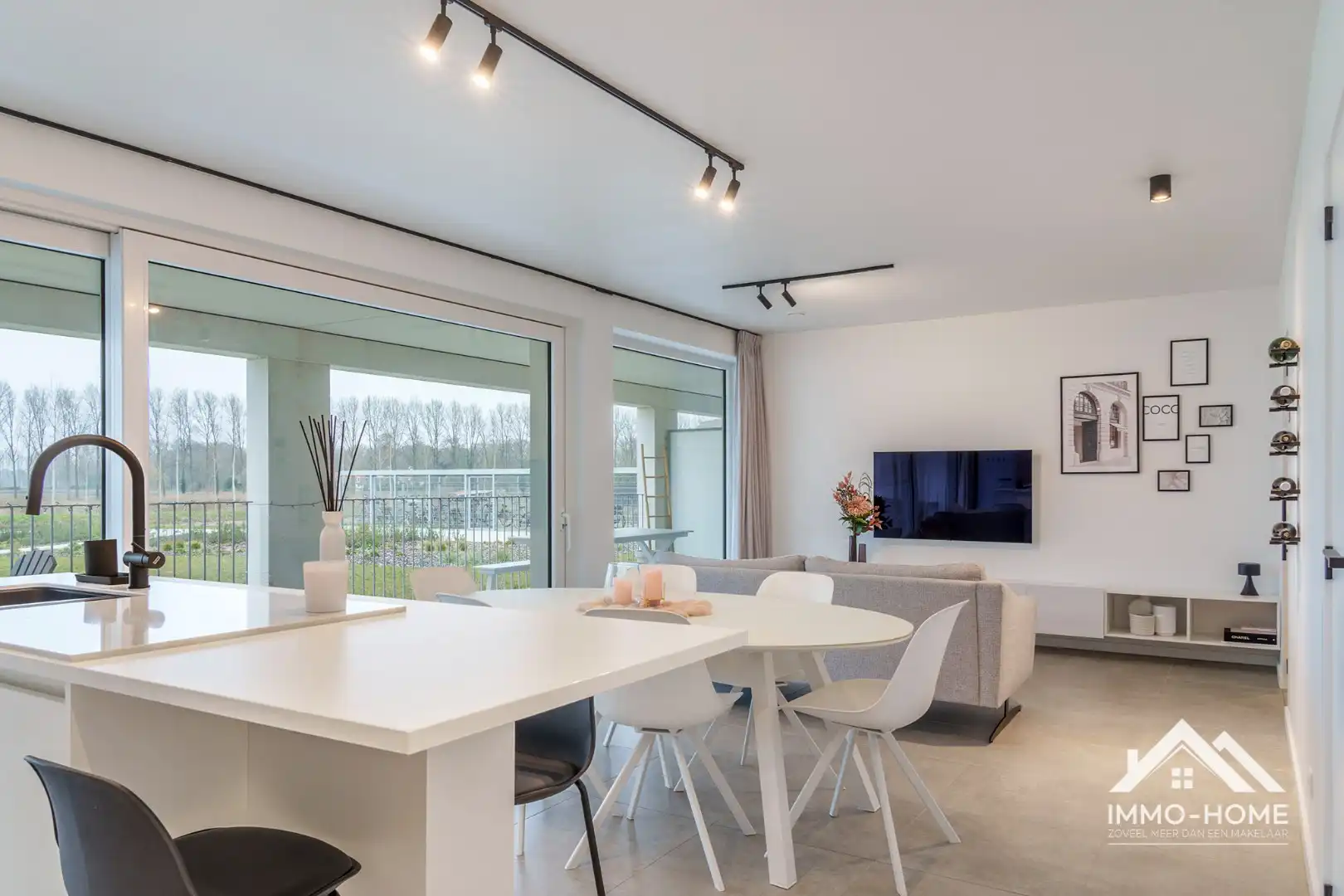 Nieuw Modern Instapklaar Appartement!  foto 2