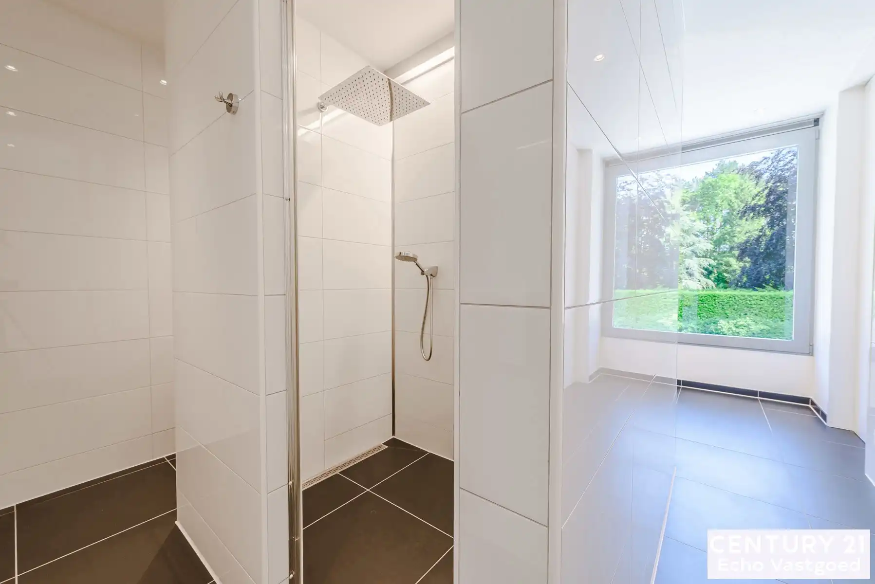 Exclusieve onderhouden architectenvilla in villawijk De Lint foto 27