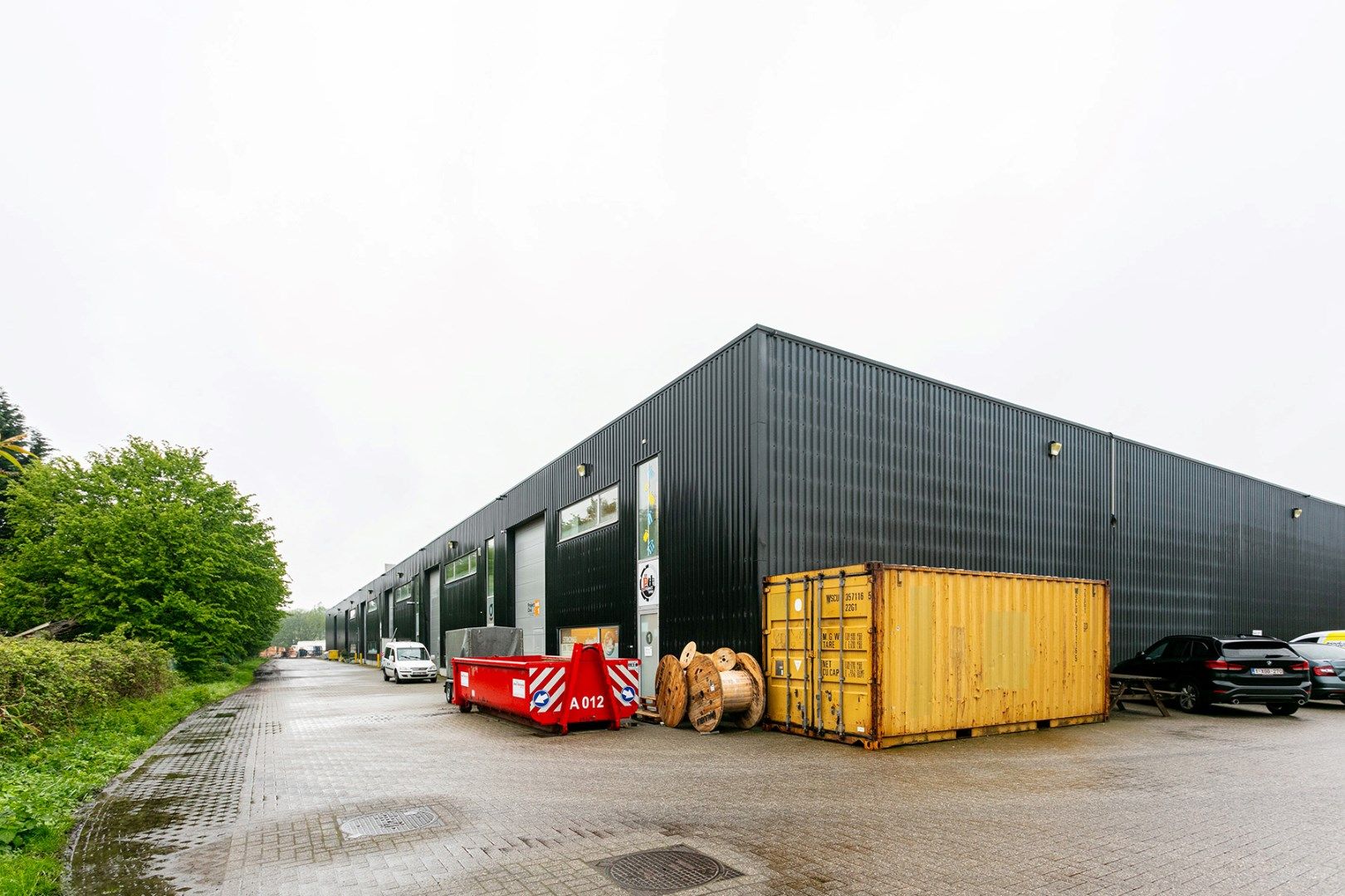 Uw ideale KMO-unit in Lille – Instapklaar en strategisch gelegen! foto 13