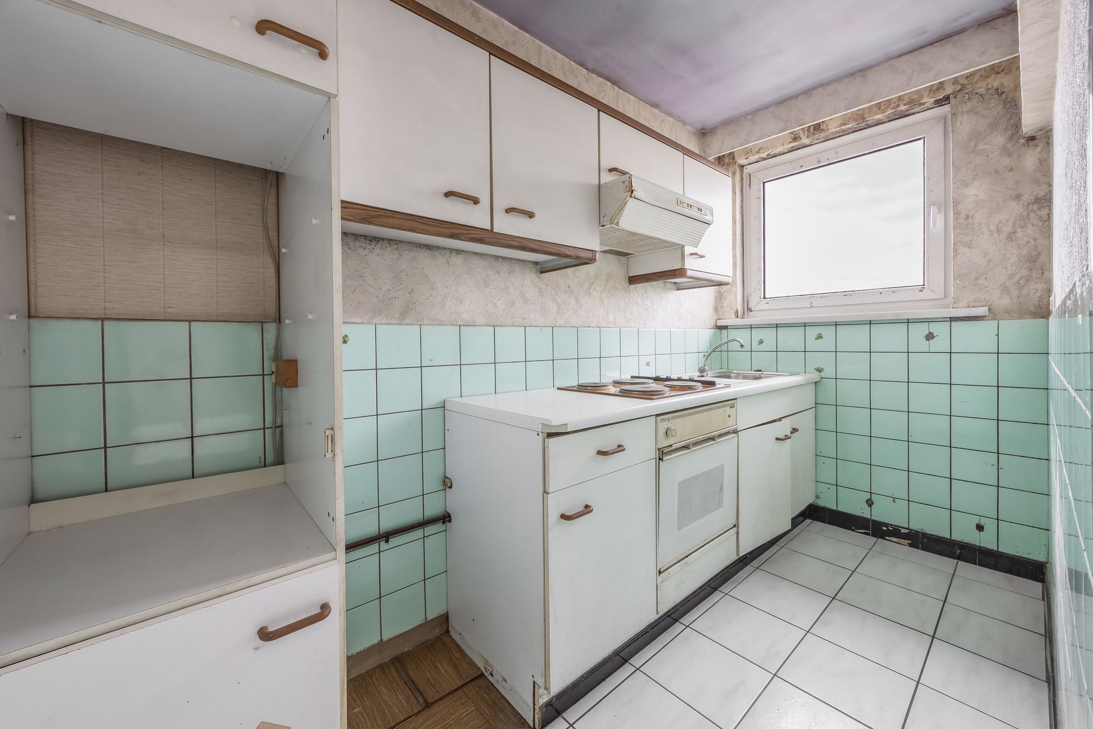Appartement in Deurne met Renovatiepotentieel foto 6