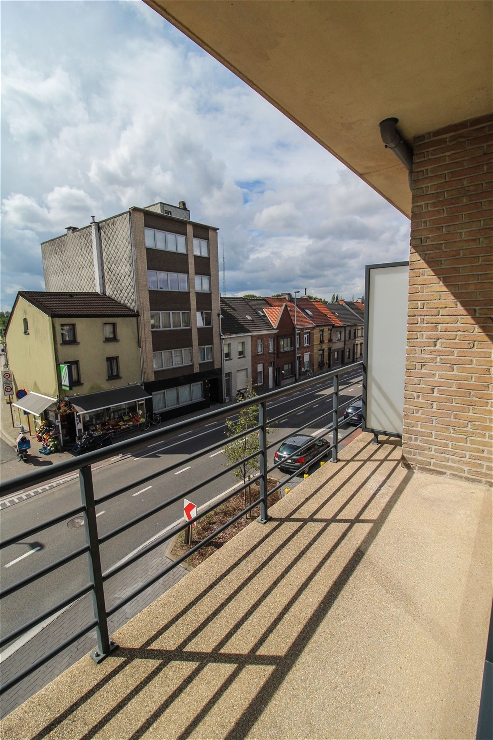 Ruim instapklaar appartement op uitstekende ligging foto 5