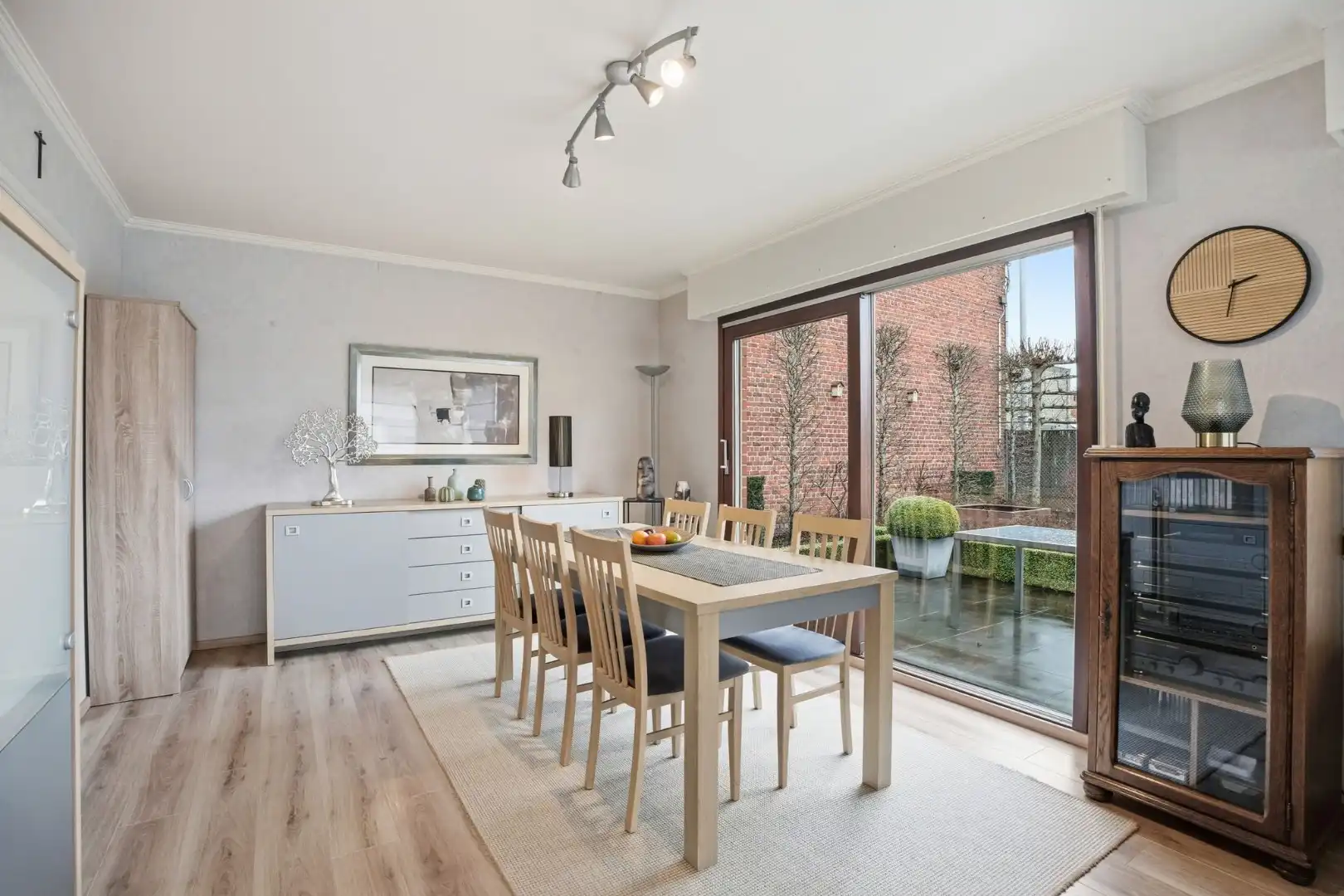 Charmante gelijkvloerse woning met tuin en garage foto 11