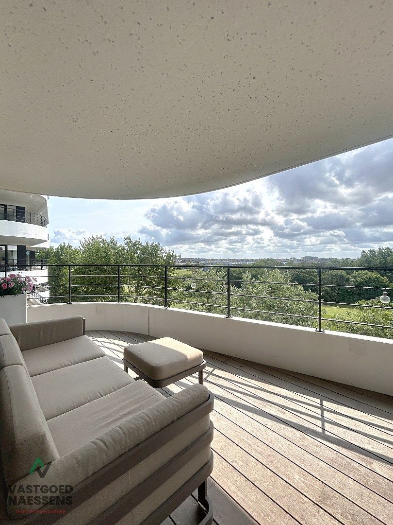 SCHITTEREND 2 SLPK APP - RIANT TERRAS - ZICHT OP GOLF  foto 21